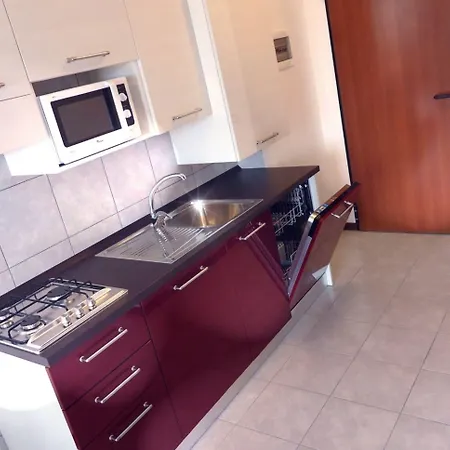 公寓 Family-friendly Flat Just 50mt From The 比比翁