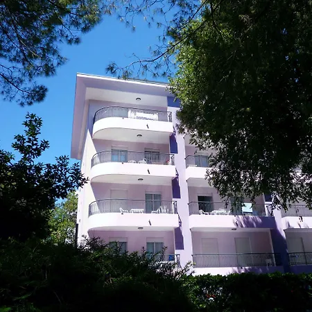 Family-friendly Flat Just 50mt From The Апартаменти